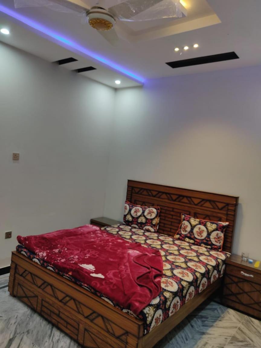 Lavish Residency Guest House Fasial Town Rawalpindi Exterior photo